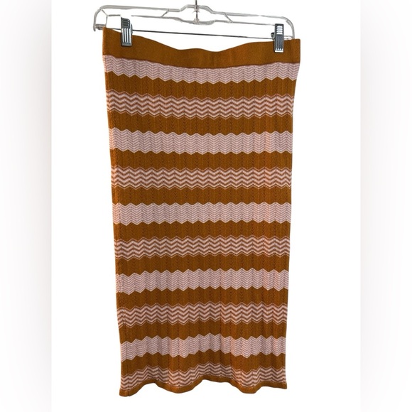 Forever 21 Dresses & Skirts - Forever 21 Orange, Pink and Cream Striped Pencil Skirt